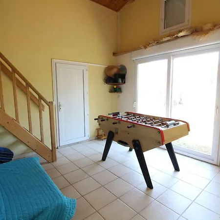 5 Pieces 10 Couchages Pierre D'oleron Spo000-1011 Villa